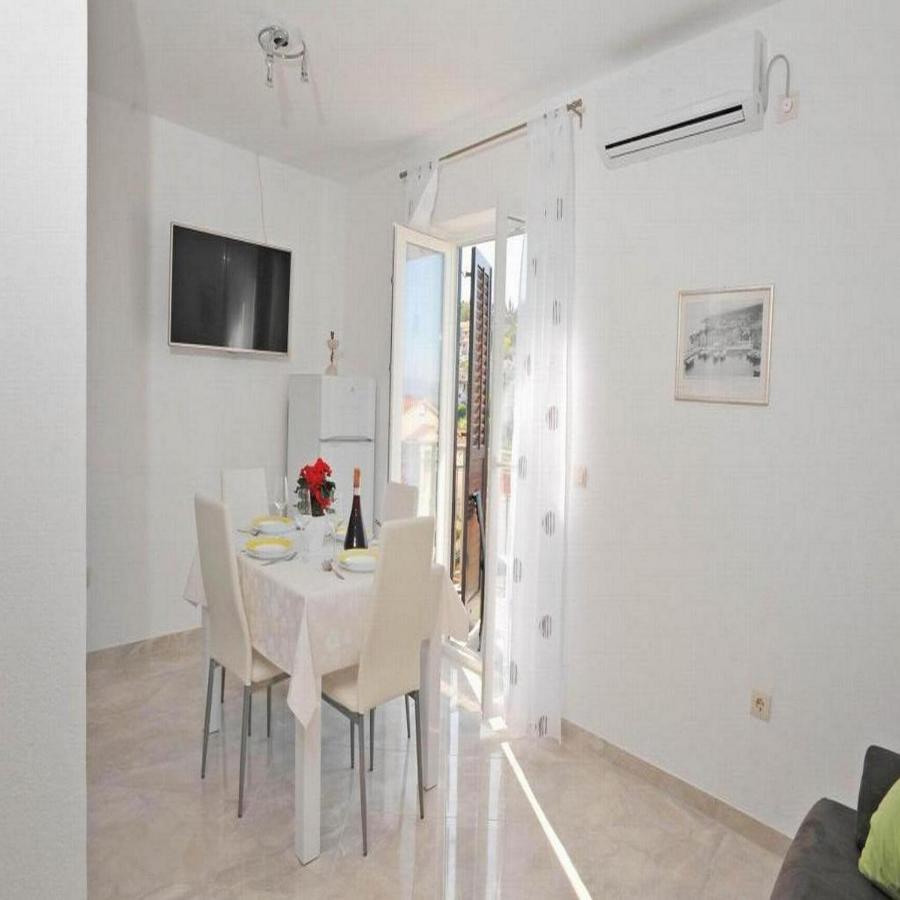 Apartments Lenka Sutivan Ruang foto