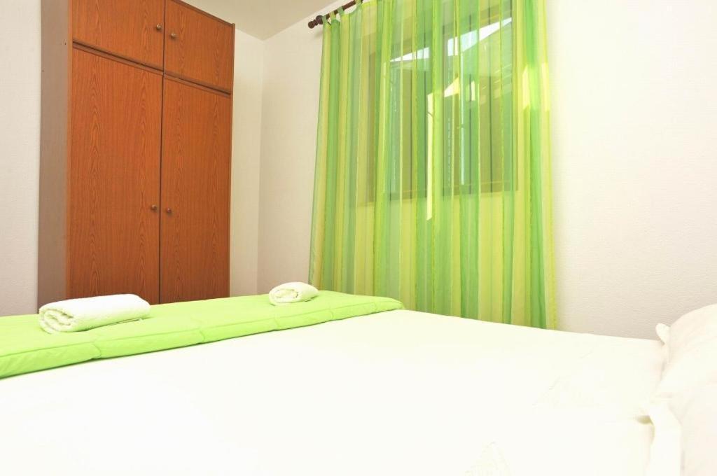 Apartments Lenka Sutivan Ruang foto
