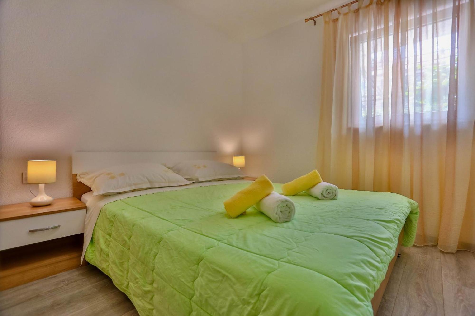 Apartments Lenka Sutivan Ruang foto